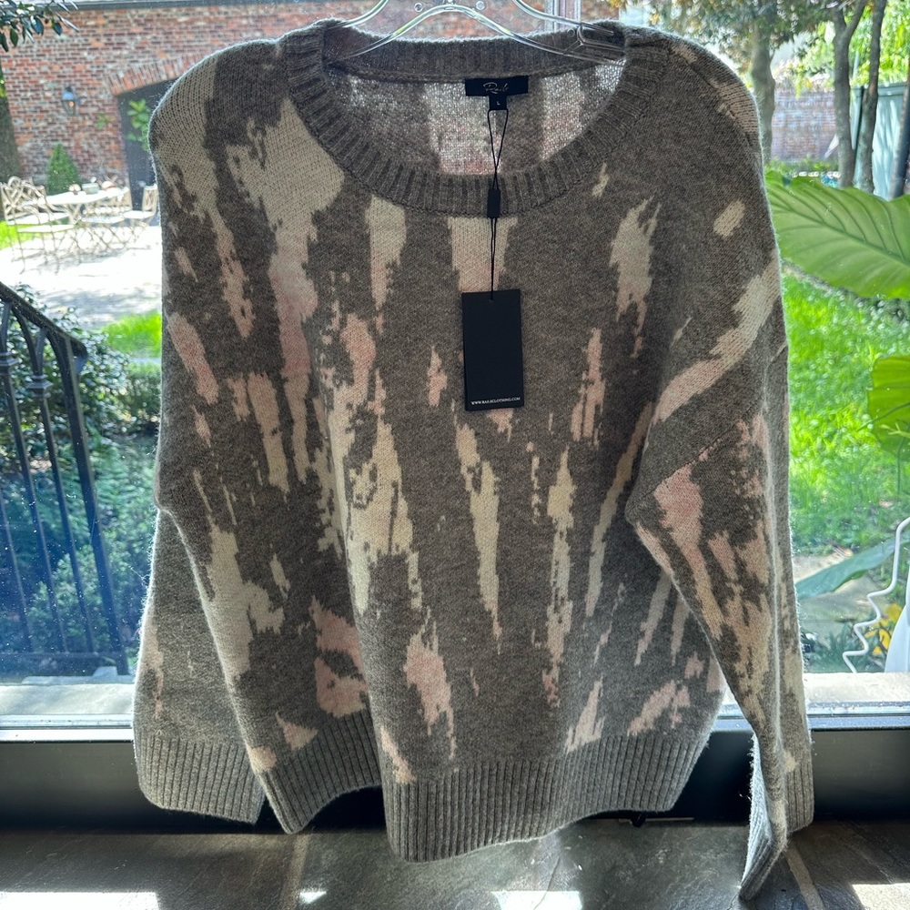 Rails sweater